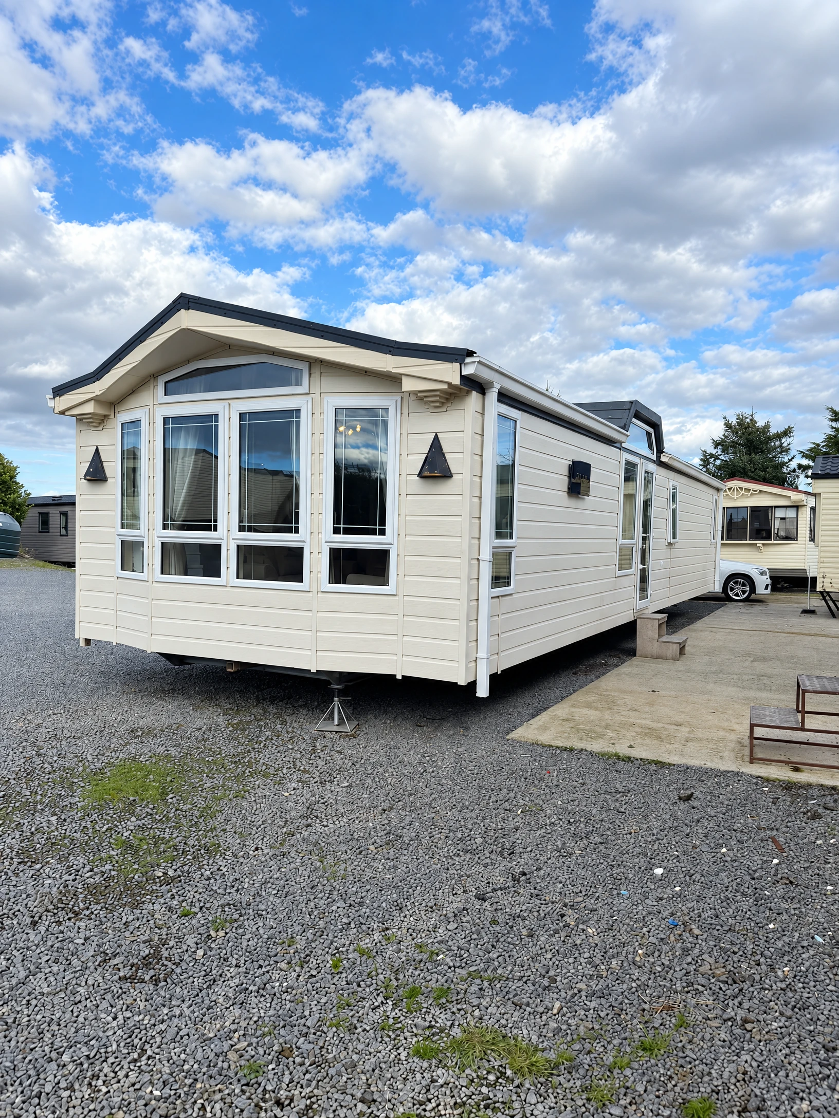 Willerby Vogue Connoisseur static caravan exterior